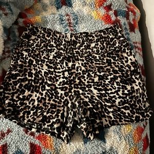 ❌SOLD❌Cheetah Print Shorts - XL